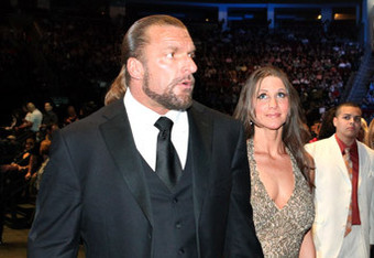 COOGLED: WWE HHH FAMILY PICTURES