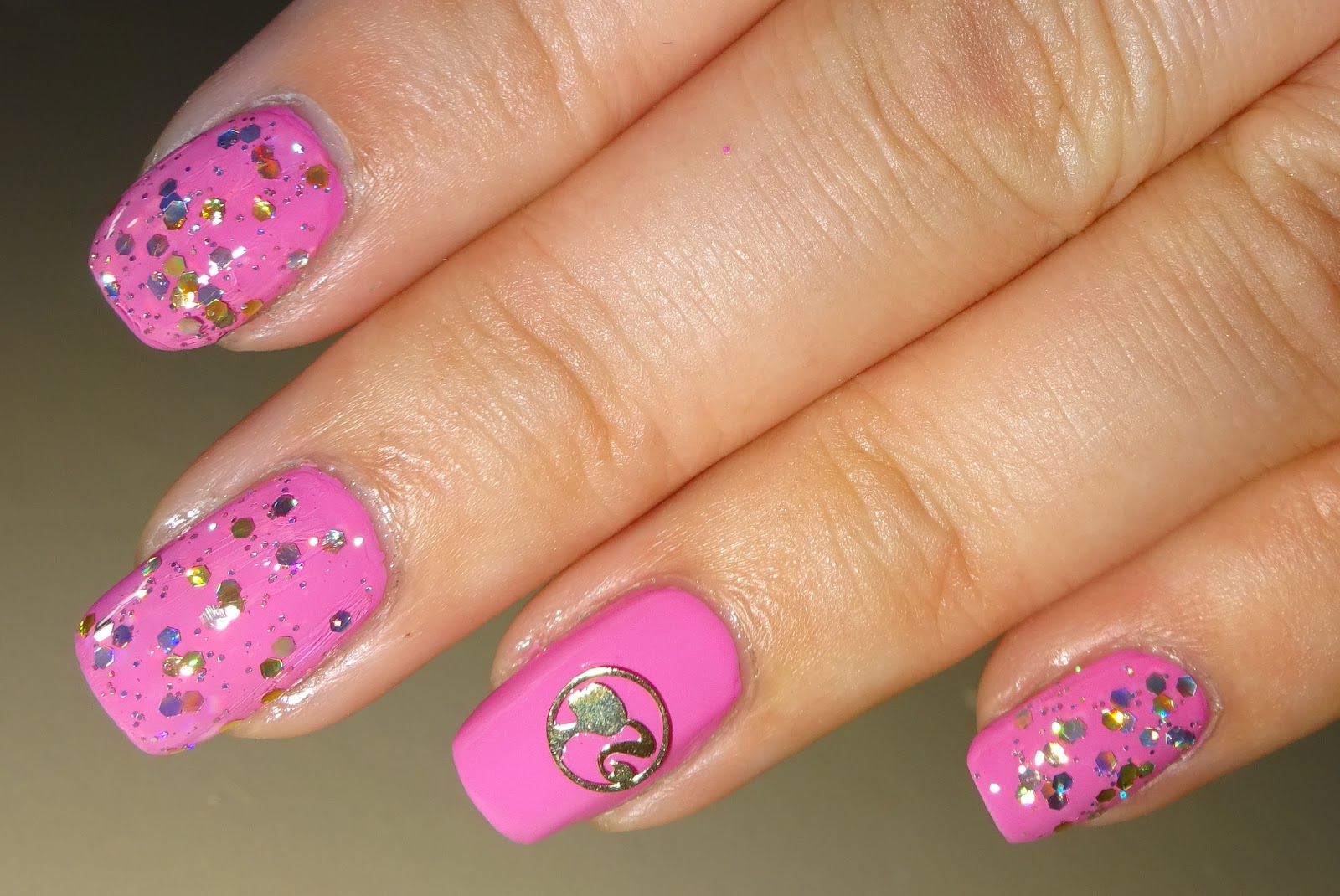 1. Barbie Pink Glitter Nails - wide 5