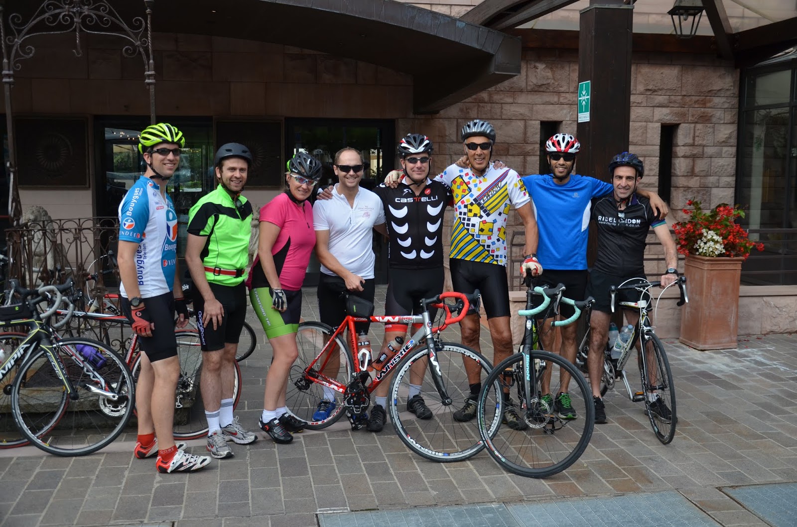 cycling from florence to rome italy veloce carbon road bike rental