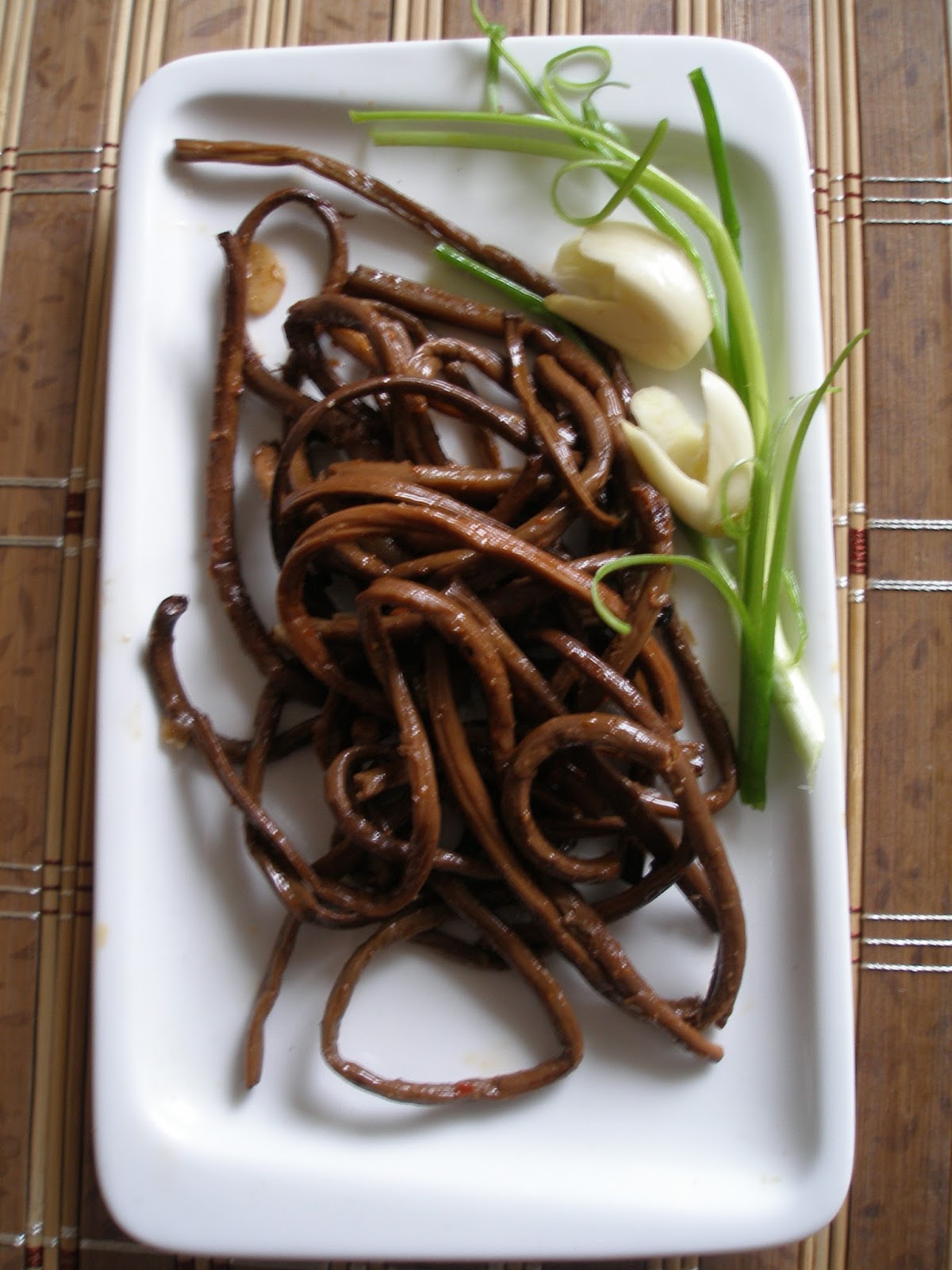 Папоротник корейский салат