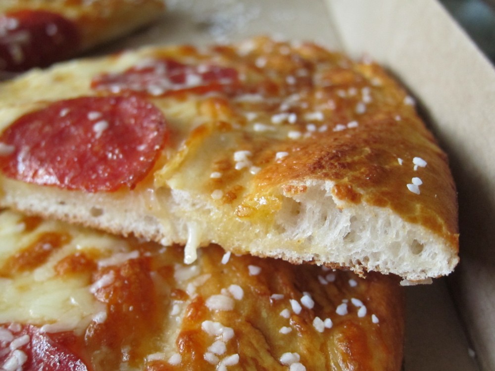 Review Little Caesars Soft Pretzel Crust Pizza