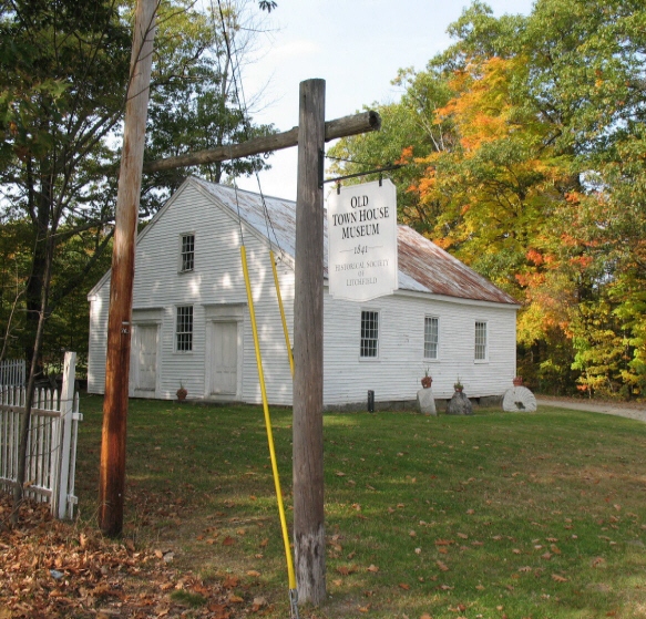 Leaf, Twig & Stem Litchfield Maine