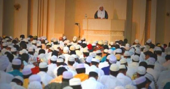 Teks Khutbah Jumat 1 Lembar Singkat Padat dan Jelas