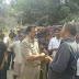 शाहजहांपुर - नाला पाटने के विरोध में ग्रामीणों ने किया धरना प्रदर्शन