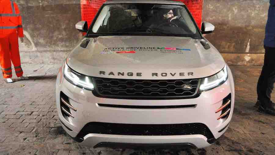 Vì Sao Xe Range Rover Evoque R-Dynamic Và SE 2020 An Toàn Hơn