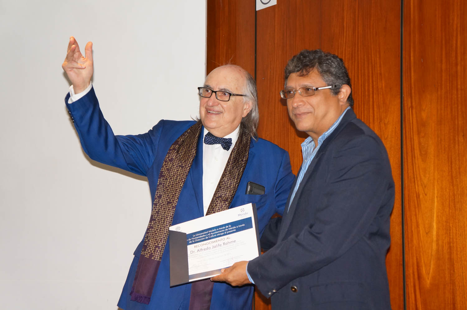 Alfredo Jalife Rahme explora causas y consecuencias del fenómeno