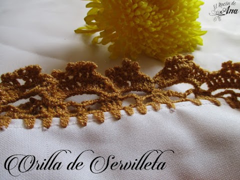 Orilla de servilleta tejida con ganchillo