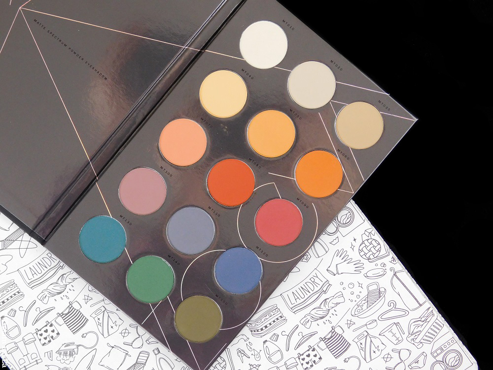 Zoeva Matte Spectrum Powder Eyeshadow Palette - Review & Swatches - Revue & Avis Zoeva Matte Spectrum Powder Eyeshadow Palette - Review & Swatches - Revue & Avis