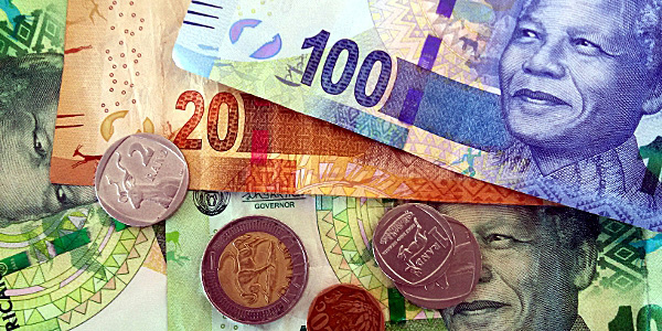 Should Zimbabwe adopt the Rand as official currency?