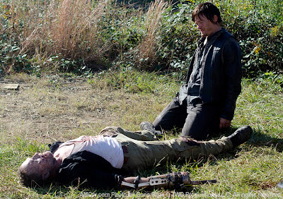 The Walking Dead S03E15. This Sorrowful Life