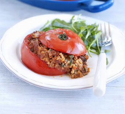 Stuffed-tomatoes-with-lamb-mince-dill-rice-recipe