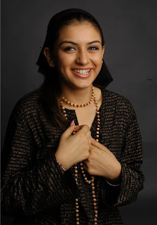 HANSIKA MOTWANI HOT MASALA SPICY NUDE WALLPAPERS