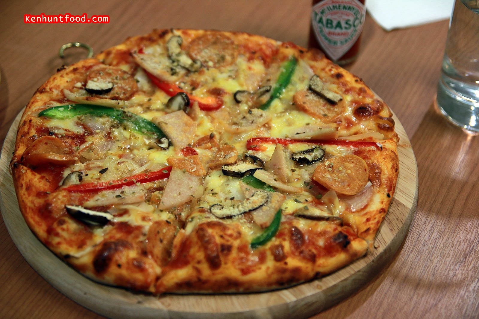 Ken Hunts Food Olivia�s Pasta &amp; Pizza Batu Lanchang, Jelutong, Penang.