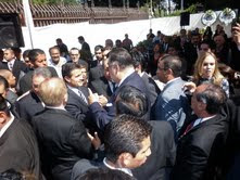 Fausto Alzati saluda a Enrique Peña Nieto