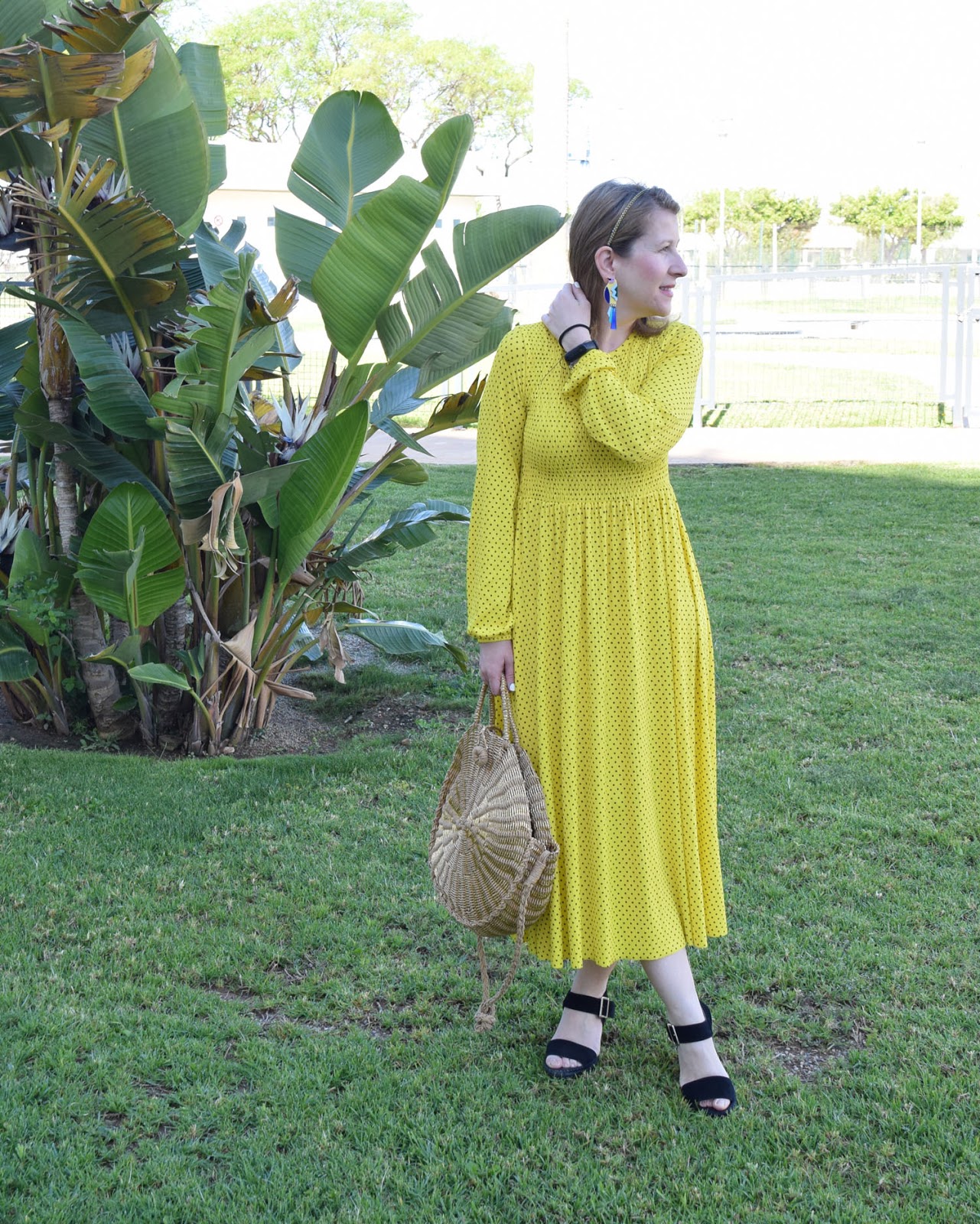 vestido_amarillo_spring_look