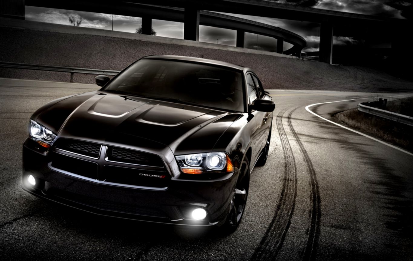 Dodge Charger 2013   MuscleDrive