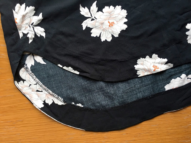 Diary of a Chain Stitcher: Megan Nielsen Dove Blouse in Floral Viscose from Til the Sun Goes Down