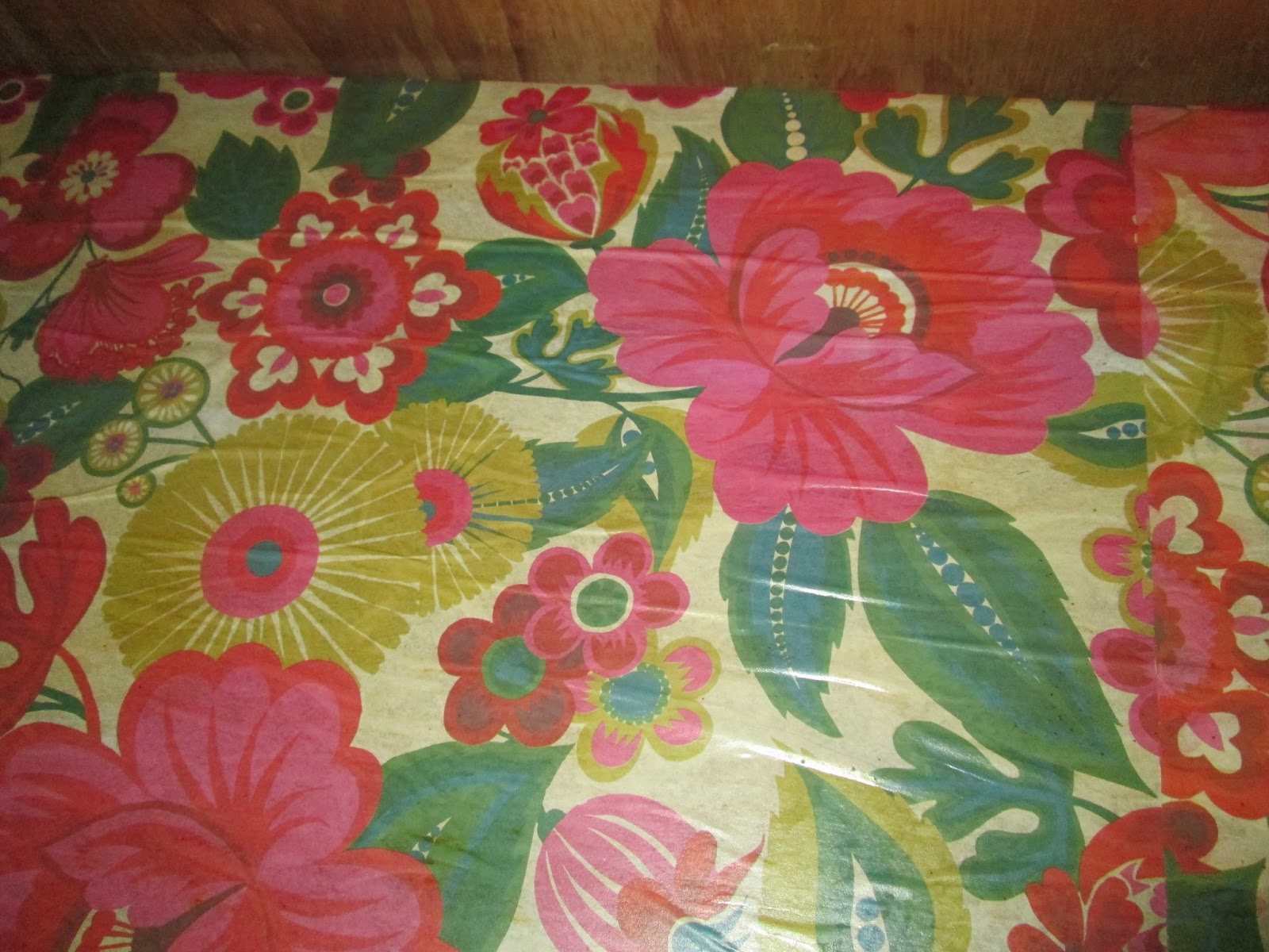 Decoupage With Wallpaper Everything Creative