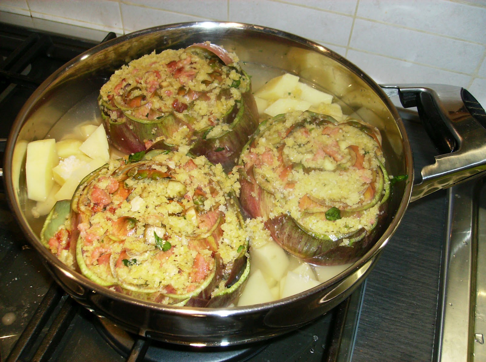 carciofi in umido con patate
