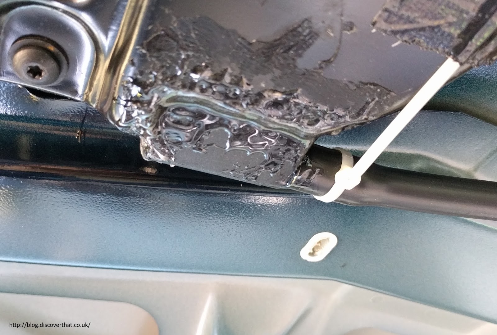 DiscoverThat Journal Fix sunroof drain