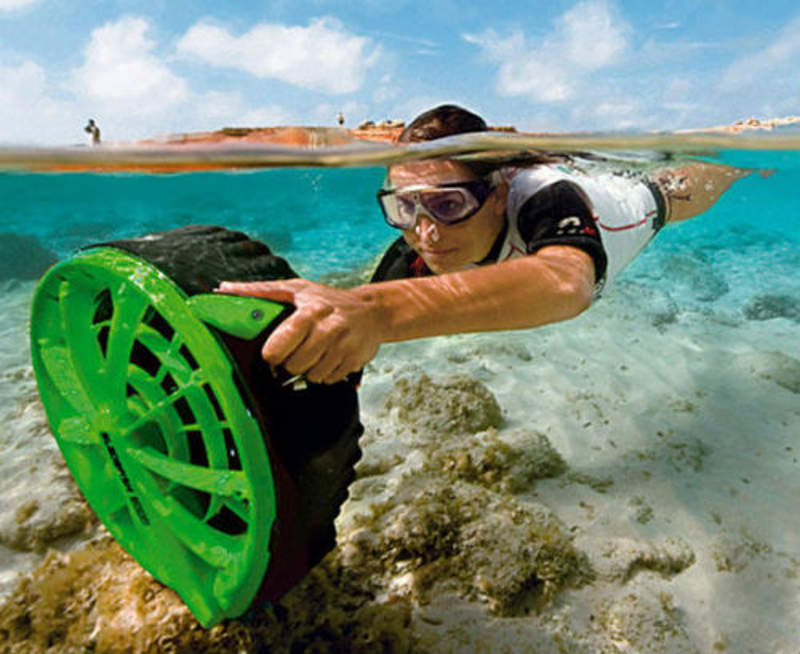 Bladefish Underwater Scooter Zabavnik