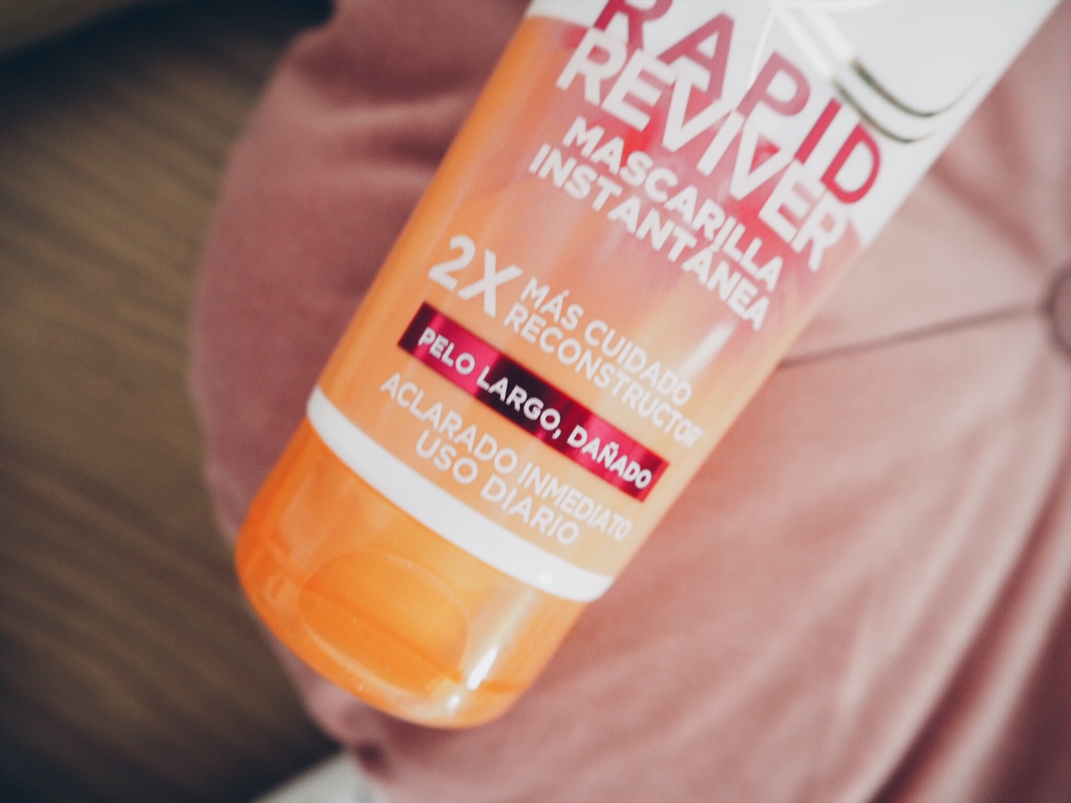 loreal_paris-mascarillas-instantaneas-pelo-cabello-rapid_reviver-03.JPG