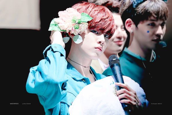 한 나라의 국기색으로 염색한 아이돌ㅋㅋㅋ | 인스티즈