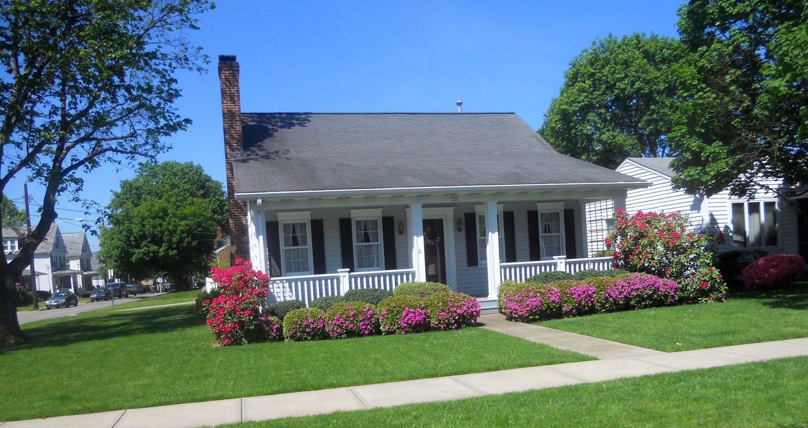 Big Family ~ Small Town Life: More Wonderful Houses in Small Town USA