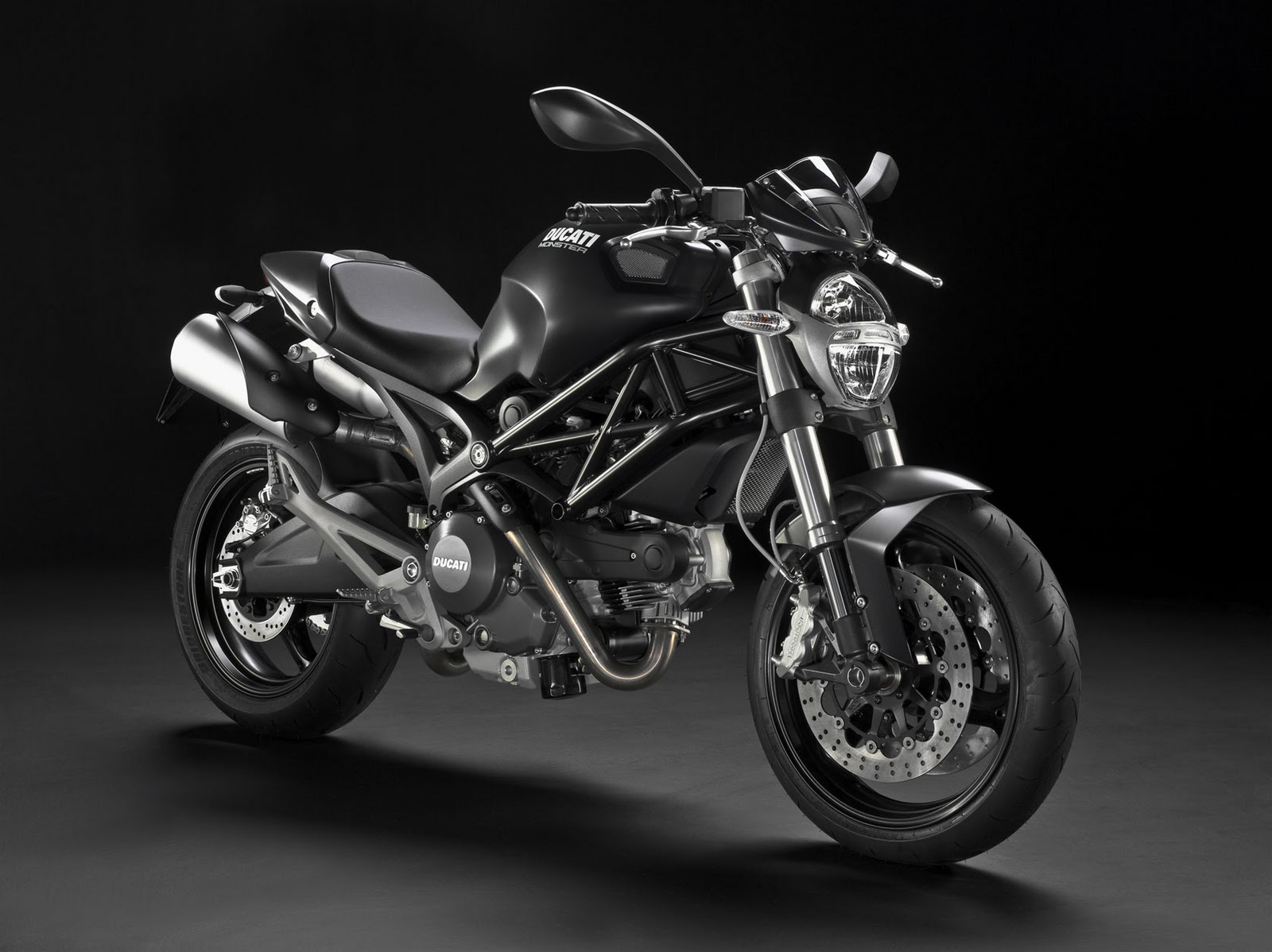 Black Rider Ducati Monster 696