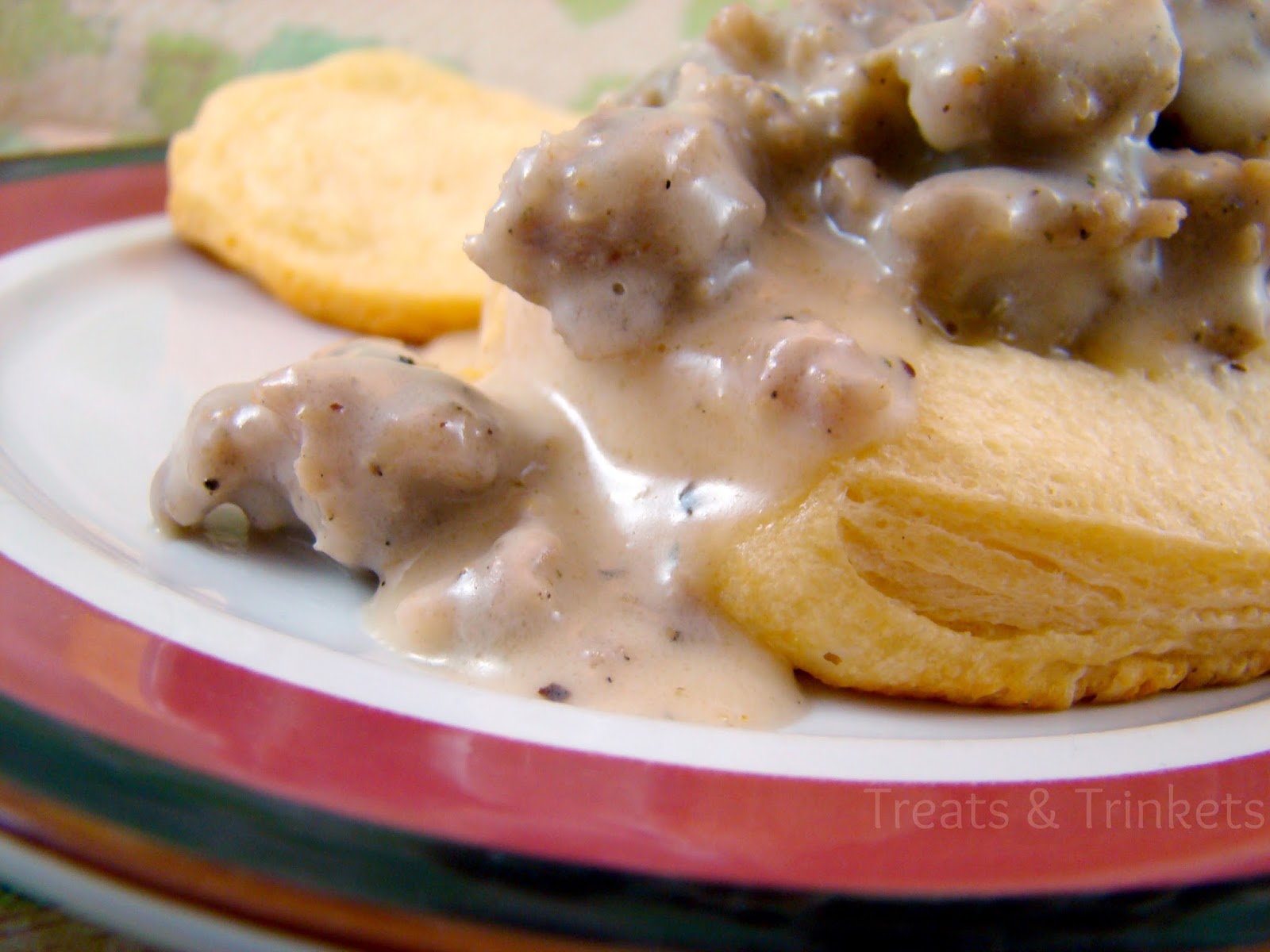 Treats & Trinkets Biscuits and Gravy