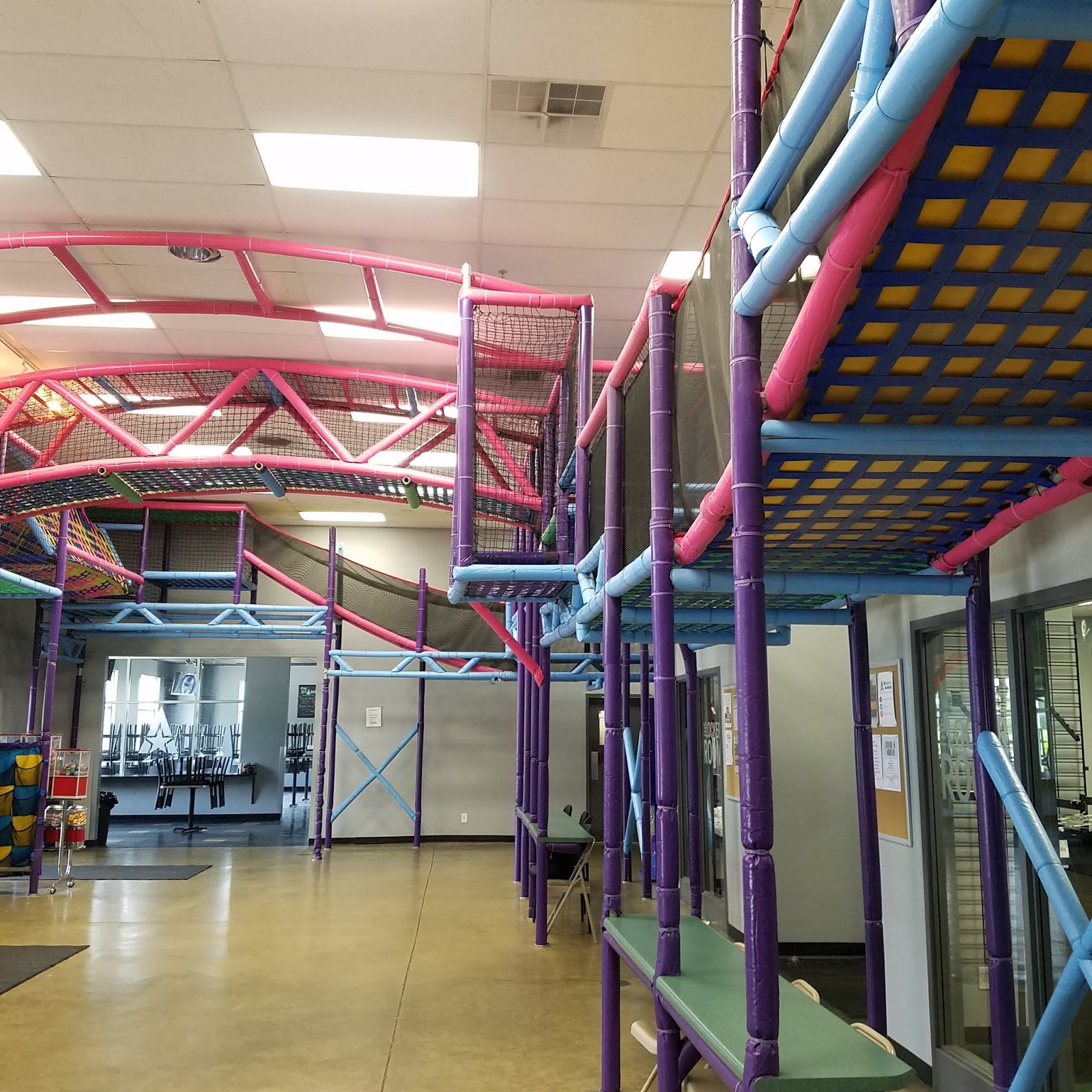 Play St. Louis The Sports Academy, Glen Carbon IL