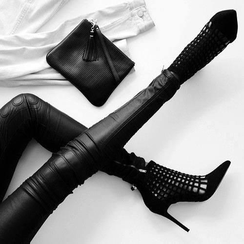 11 Fab Black High Heel Shoes - trends4everyone