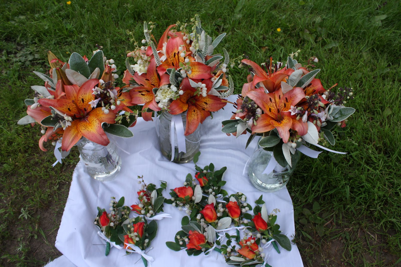 Alina's Flowers Beautiful Orange Lily wedding bouquets and Edible