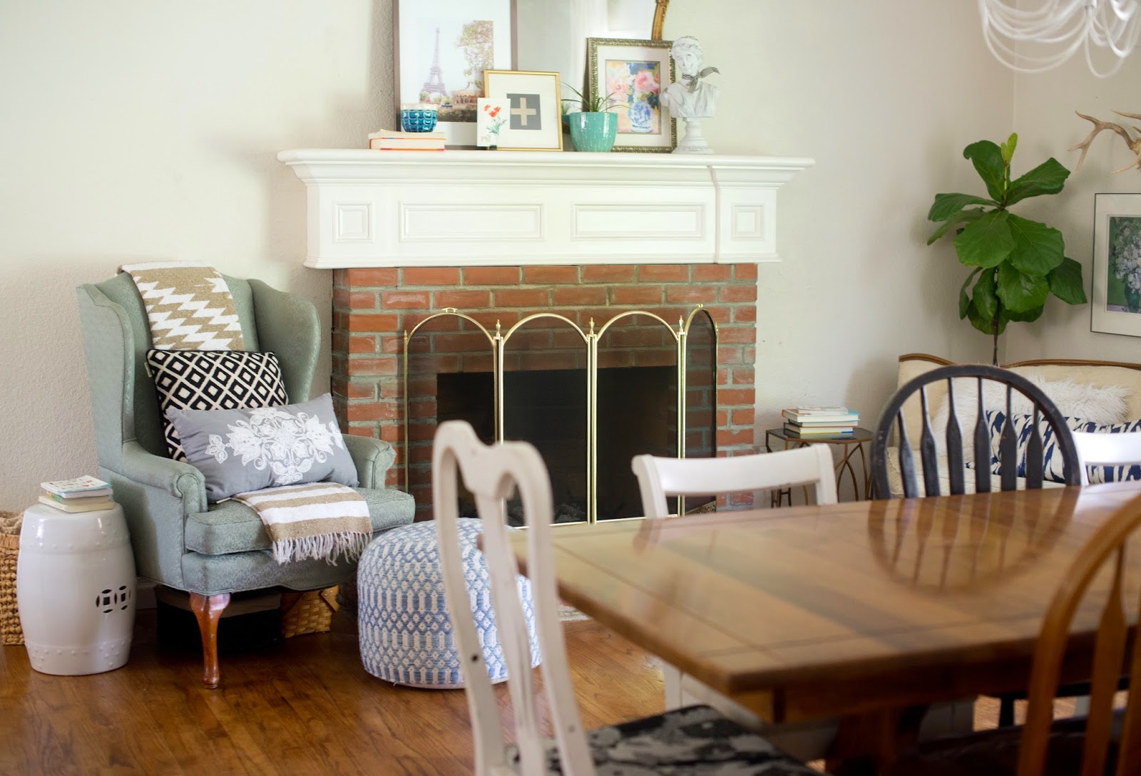 Domestic Fashionista: Updated Fireplace Decor and Loving the Home I Have