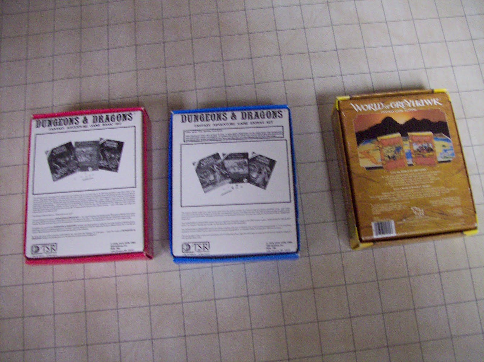 The Other Side blog: Mini D&amp;D books