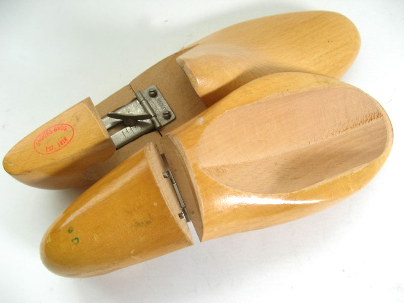 Vintage Wooden Shoe Trees Stretcher BROOKS BROS. D. Mackay New York