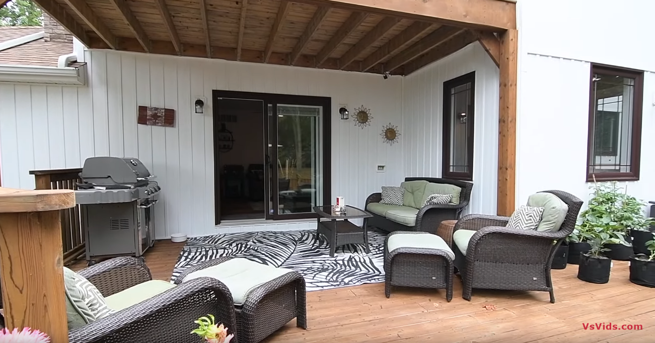 30 Photos vs. 3a Pebble Beach Dr, Cobourg - Open House Video Tour - Luxury Home & Interior Design 30 Photos vs. 3a Pebble Beach Dr, Cobourg - Open House Video Tour - Luxury Home & Interior Design