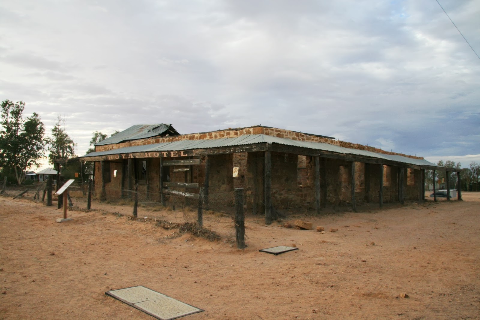Travels with Ninmoore Day 37 We make it to iconic Birdsville!!!
