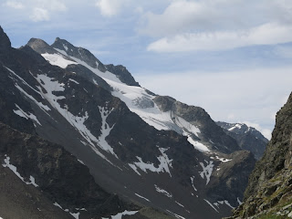 Oberhalb des Breitlehnjöchls hat man einen guten Blick auf die Hohe Geige