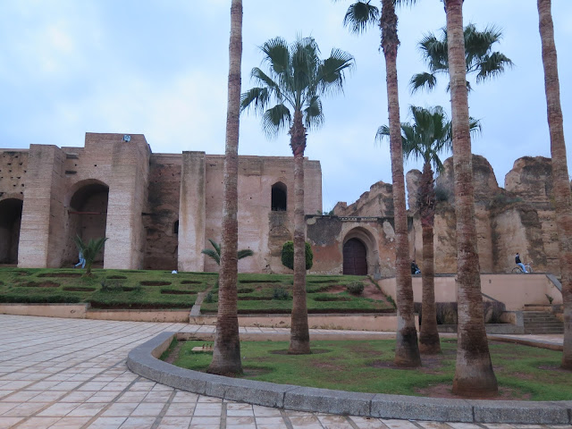 Ruinas de los Estables, Cuarteles y Graneros