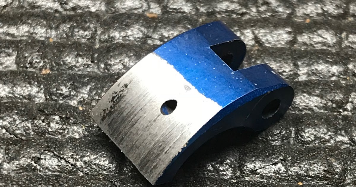 Team Losi Racing TLR 8IGHT Aluminum clutch shoe maintenance