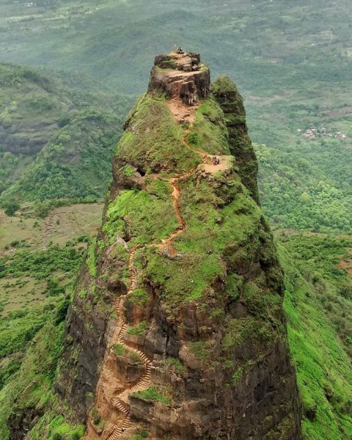 Prabalgad Fort Kalavantin Maharashtra Prabalgad prabalgad fort प रबळगड छत रपत श वर य च य पदस पर श न प वन झ ल ल गड. prabalgad fort kalavantin maharashtra