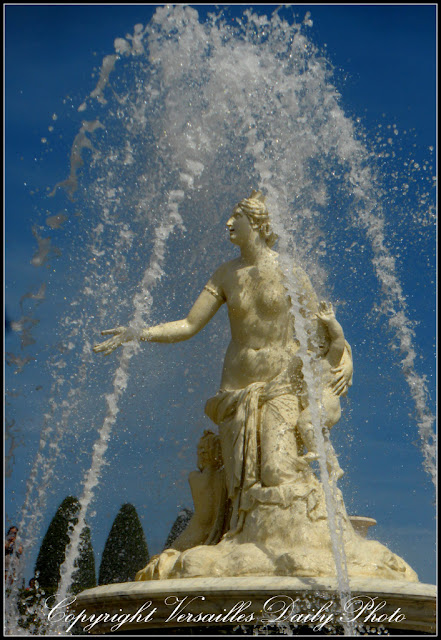 Latone Latona Versailles fountain