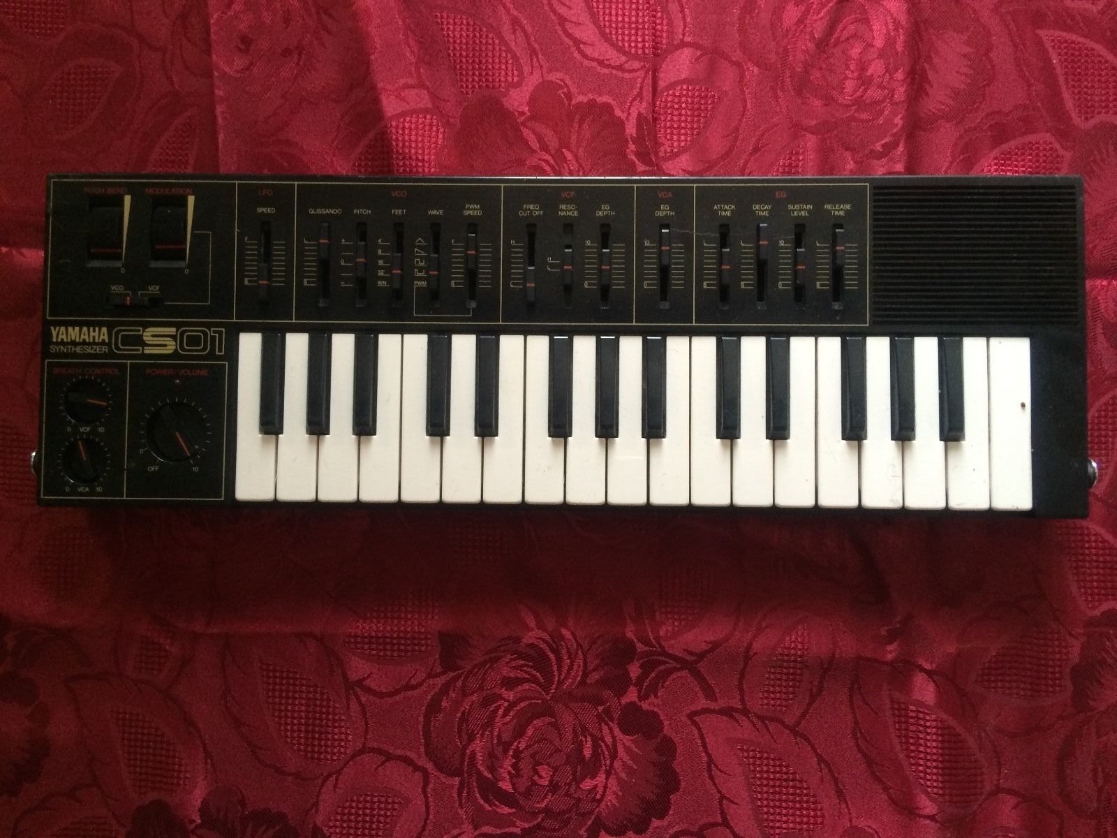 MATRIXSYNTH: Yamaha CS01 SN 22975