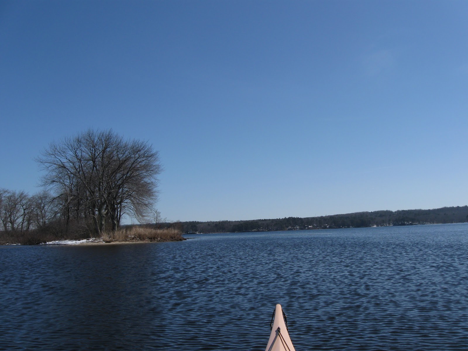 Trashpaddler Paddling to Quaboag Pond