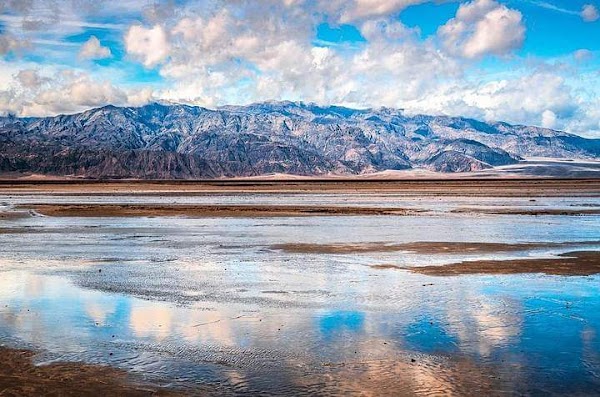 Se forma lago en desierto de los estados unidos. Se forma lago en desierto de los estados unidos.