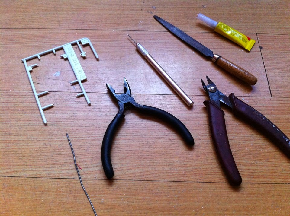 Drew's Gunpla Tips How to fix the peg on the action base