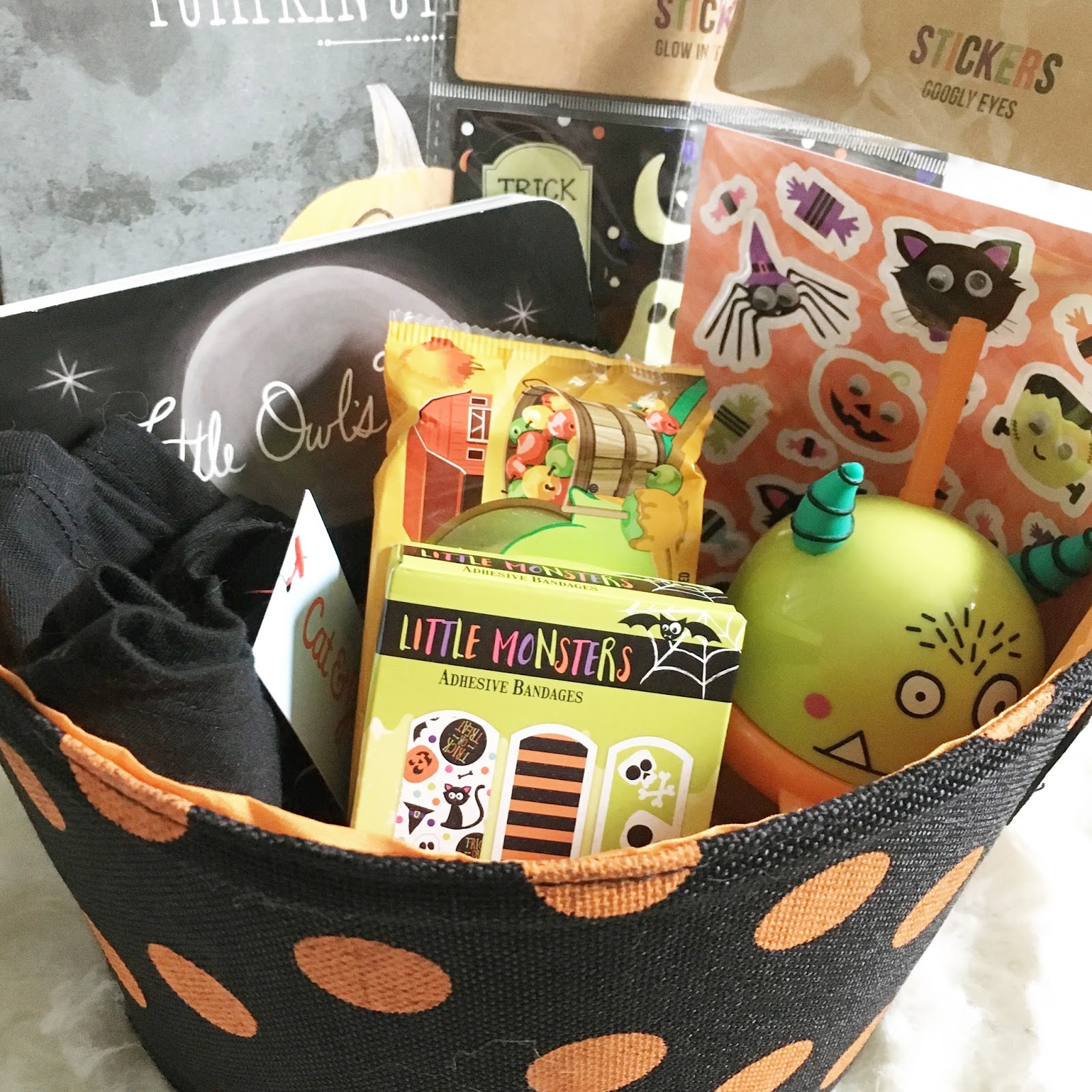 halloween basket for girlfriend
