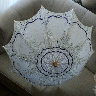 Parasols for Every Occasion with Gail Carriger! A Glimpse at Her Collection 