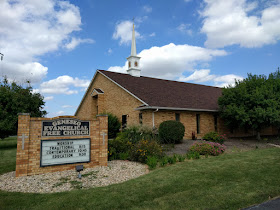 Geneseo Evangelical Free Church, Illinois near the library
